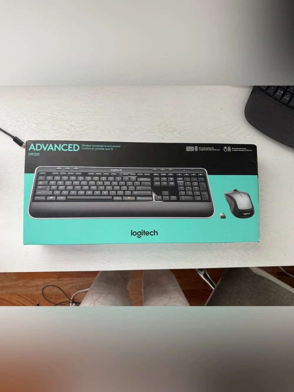 Logitech Advanced Wireless Keyboard and Mouse Combo - Brand New MK520